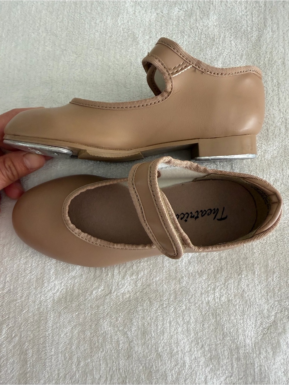 Classic Girls Mary Jane Dress Shoes in Light Brown with Hook-and-Loop Strap - Picture 4 of 9
